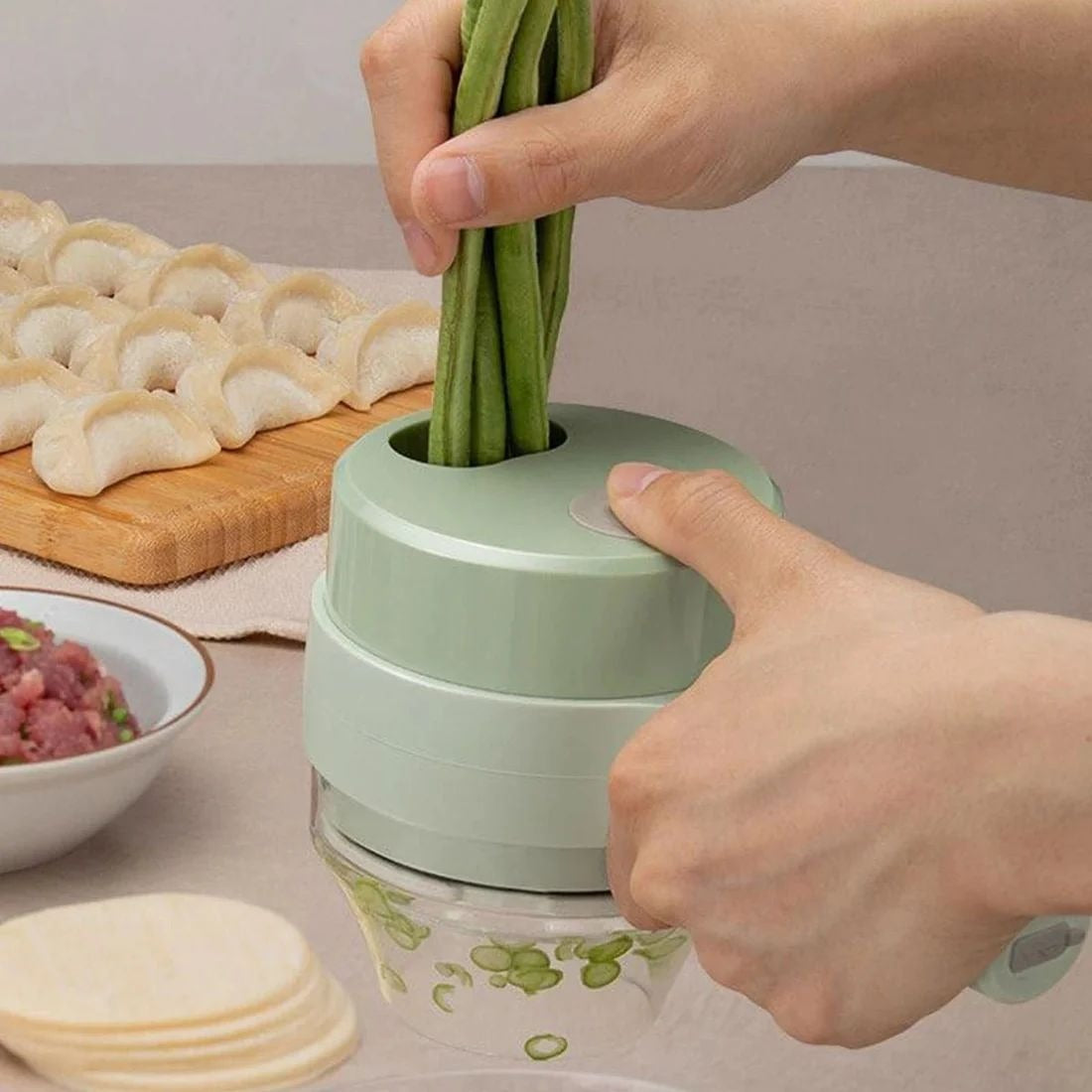 Apasu 4-in-1 Vegetable Cutter – Cordless Garlic Press